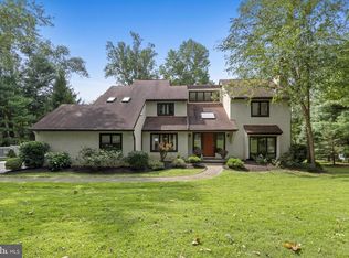 972 Sproul Rd, Bryn Mawr, PA 19010