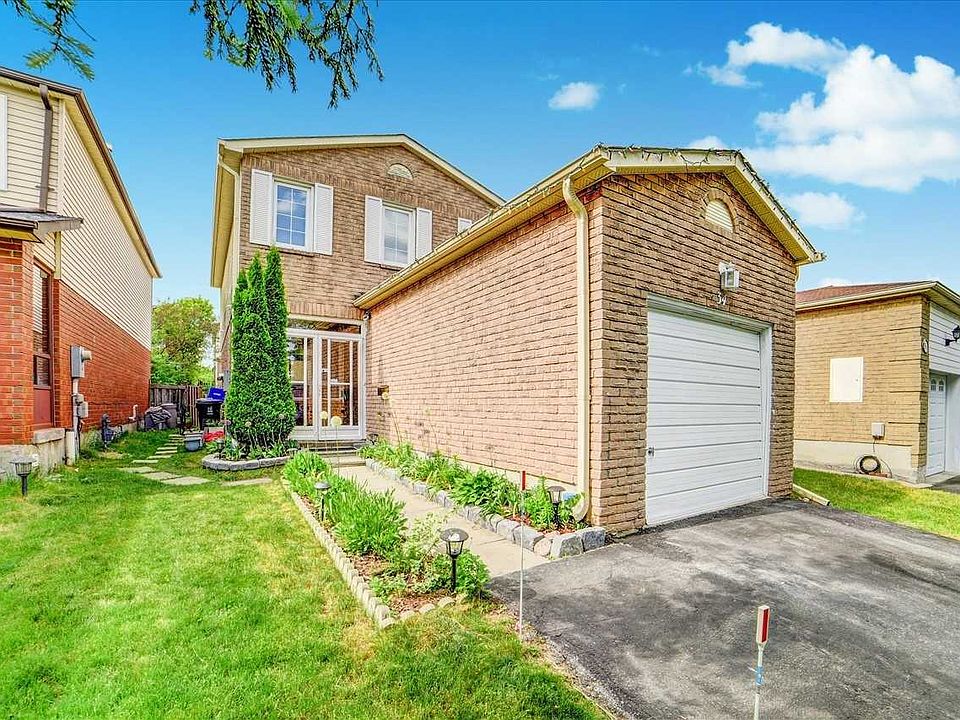 1st image of 34 Ponymill Dr