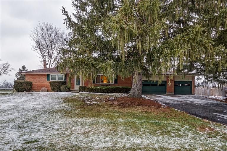 1st image of 8443 Betal Ct