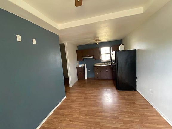2nd image of 3301 N Veronica Ln