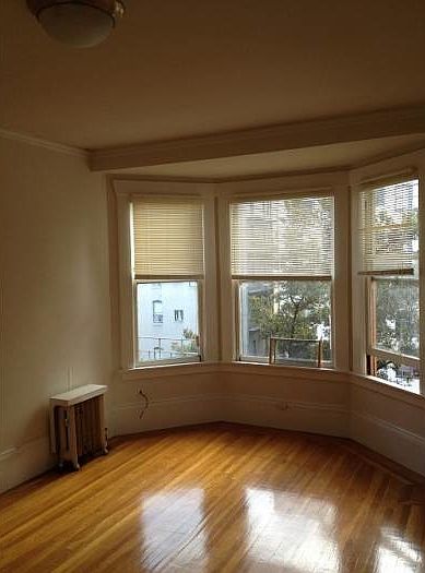 Living Area (2)