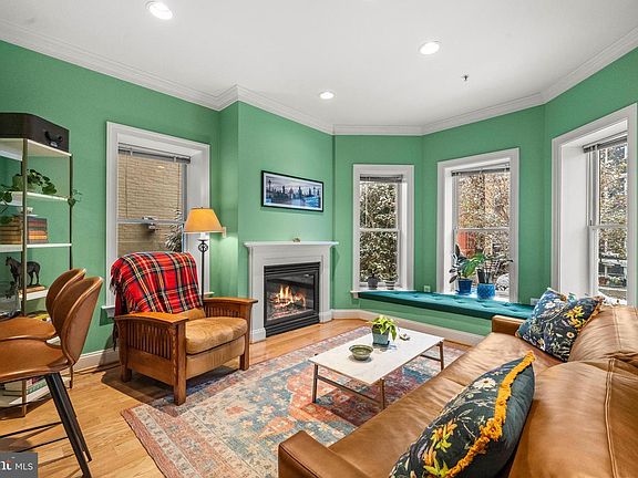 2nd image of 1740 18th St NW APT 101