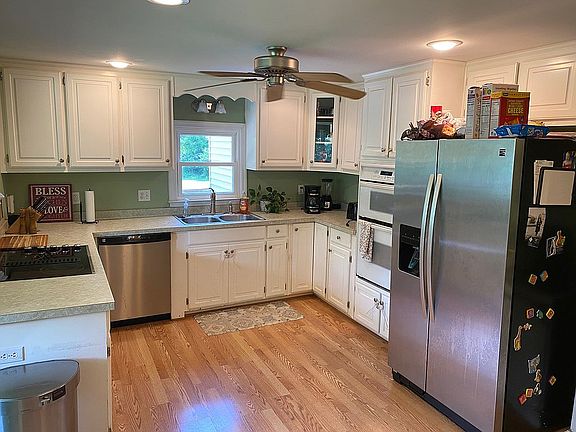 4th image of 686 Washburn Dr
