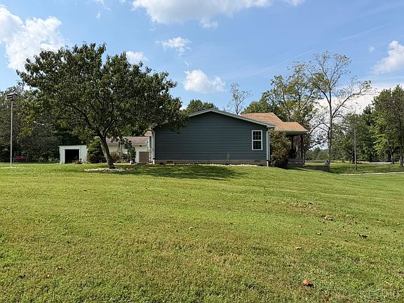 4th image of 5300 Lindsey Rd