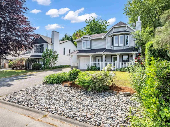 22656 Kendrick Loop, Maple Ridge, BC V2X 9N5