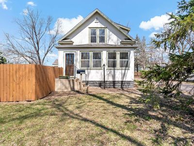 1635 Old Hudson Rd, Saint Paul, MN, 55106