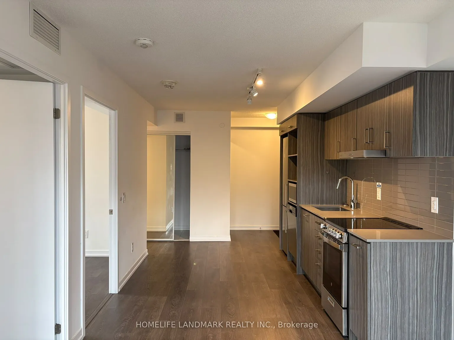 2 bed, $2,650 — Photo 3