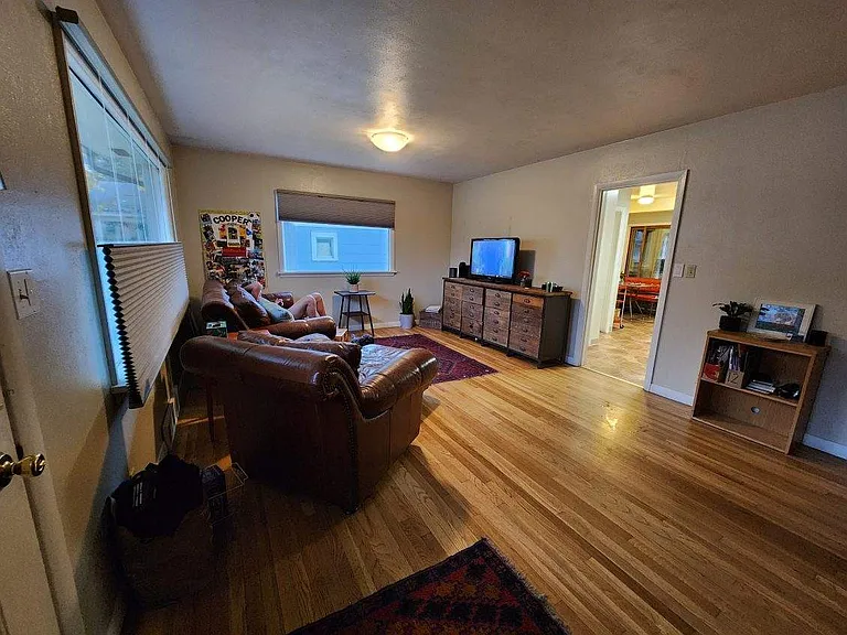 815 Cherry St — Photo 4