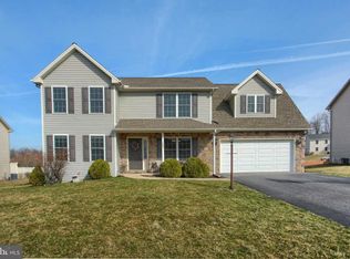 203 Westgate Dr, Mount Holly Springs, PA 17065
