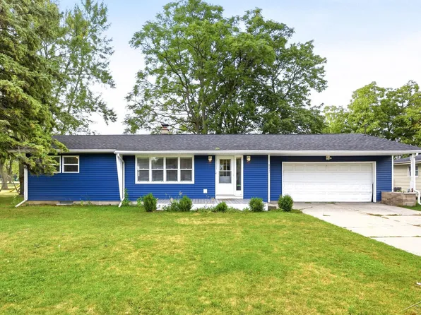 842 Wheelock St, Freeland, MI 48623