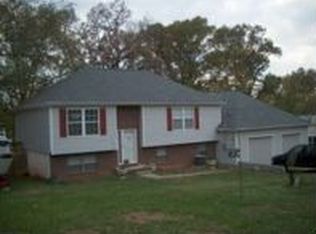 301 Amesbury Rd, Knoxville, TN 37934