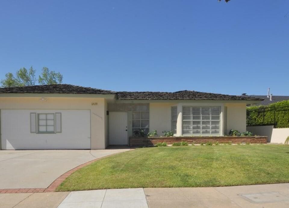 1st image of 14738 W Sunset Blvd