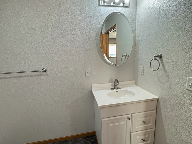 117 W Main St — Photo 57