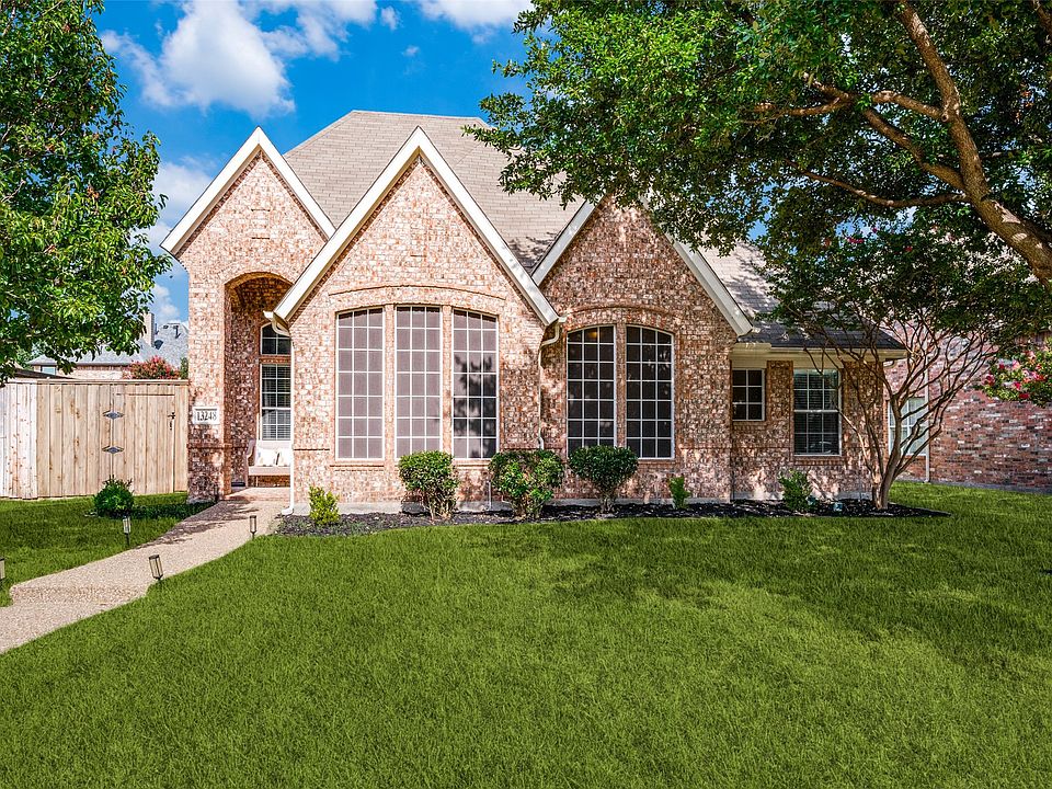 1st image of 13248 Cottage Grove Dr