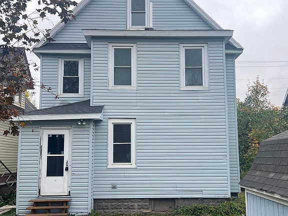 3rd image of 1617 W 4th Ave