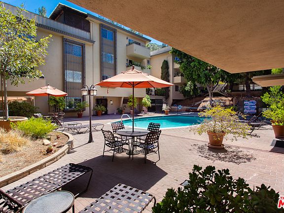 4th image of 6700 Hillpark Dr APT 201
