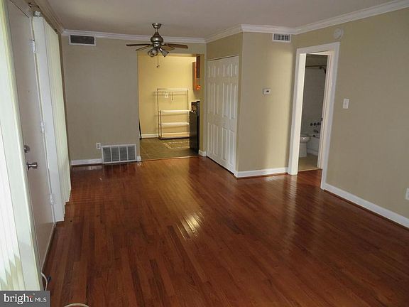 4th image of 142 Birch St APT A6