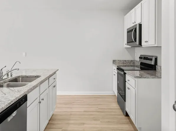 1941 Shenandoah Blvd, Chipley, FL 32428