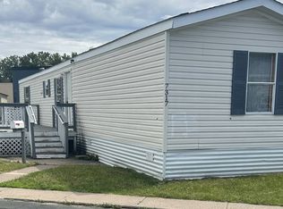 Clubhouse, Minneapolis, MN 55432