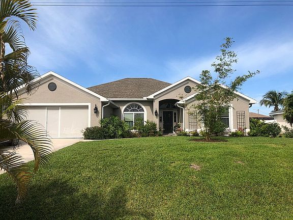 2nd image of 3020 SW 23rd Ave