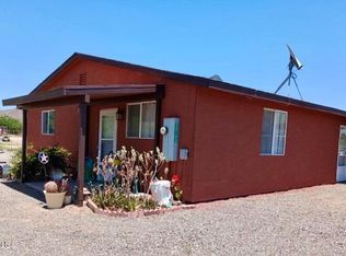 22750 W Pacific St, Congress, AZ 85332