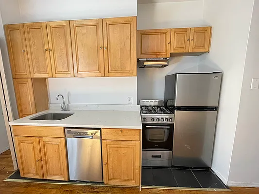 Rented by Best Apartments North Inc | media 55