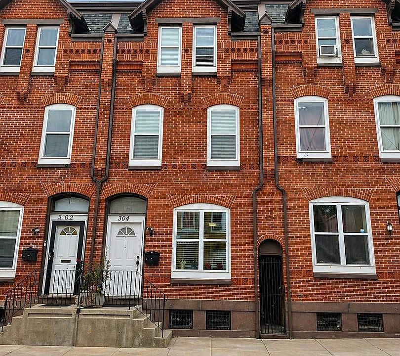 1st image of 304 N 4th St
