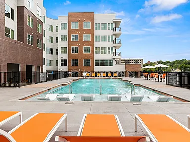 Nova Knoxville Virtual Tour