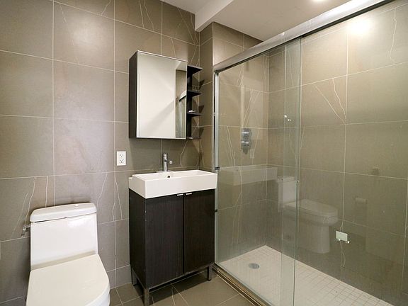 4th image of 316 E 3rd St APT 1A
