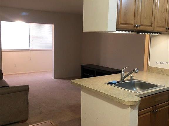 5th image of 1400 Gandy Blvd N Unit 1205