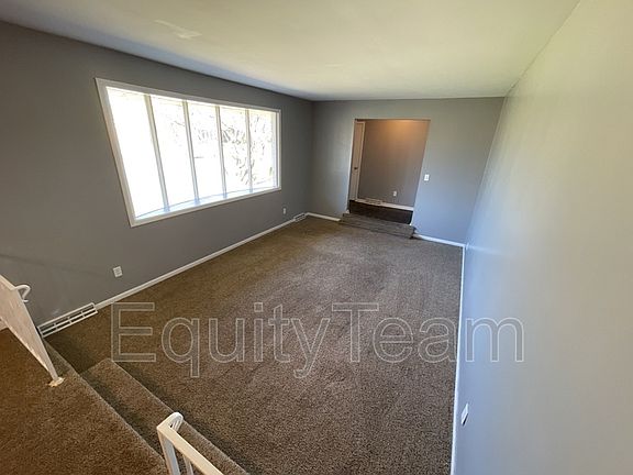 3rd image of 800 Accent Park Dr