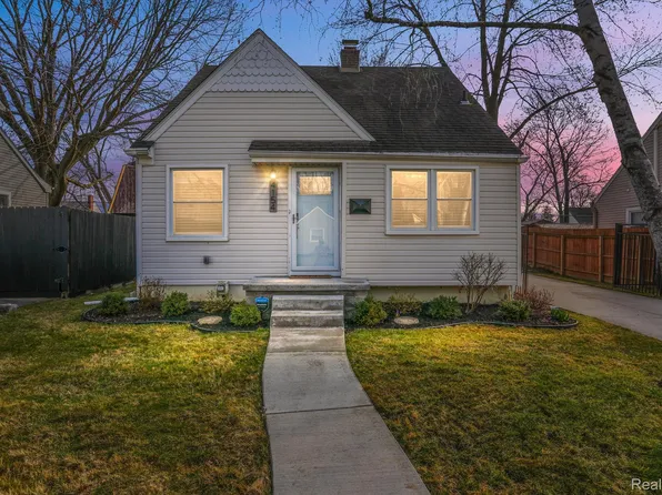 4154 Tyler Ave, Berkley, MI 48072