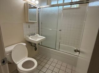 228-230 Selwyn Dr #SI, Milpitas, CA 95035