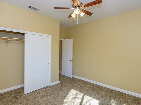 3rd image of 27325 Peninsula Ln