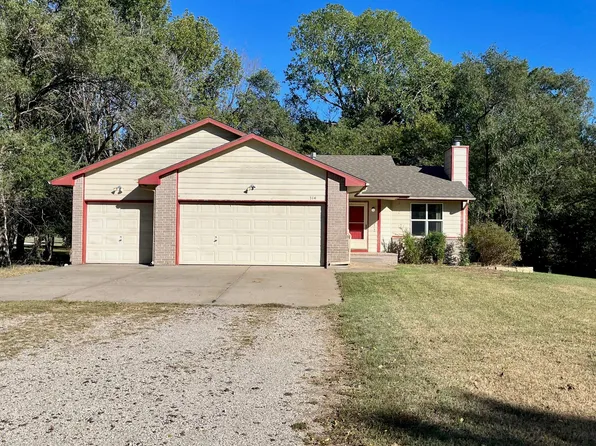 314 S Oak St, Whitewater, KS 67154