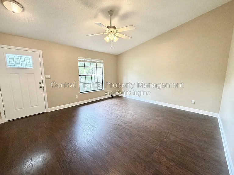 2925 Amroth Pl — Photo 7