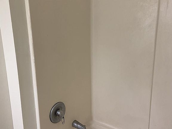5th image of 3000 S Adams St #411