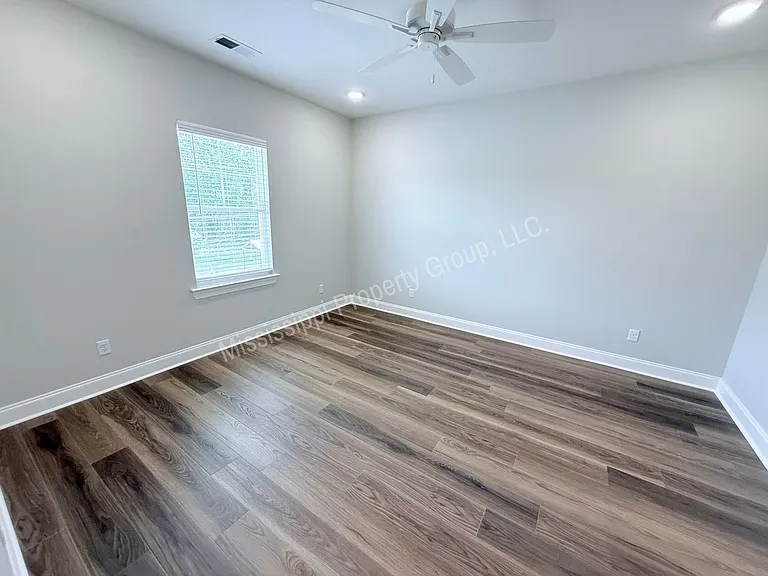 3530 Fenwick Way — Photo 24
