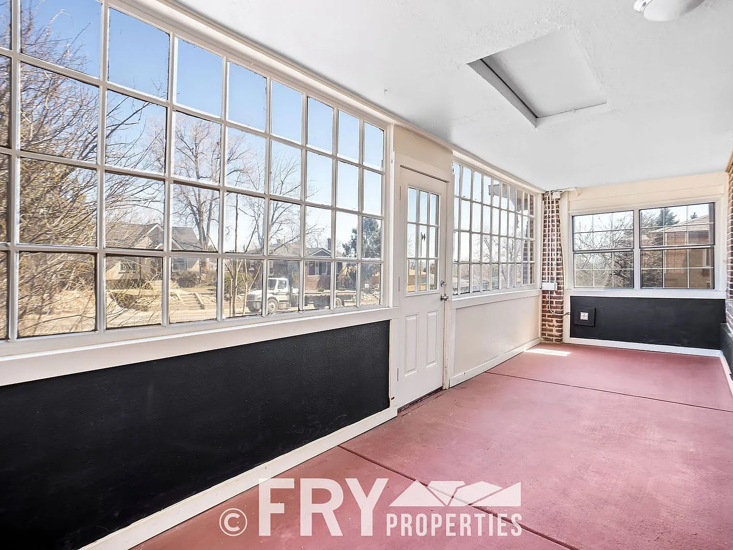 Updated Home Near Highlands and Edgewater — Photo 4