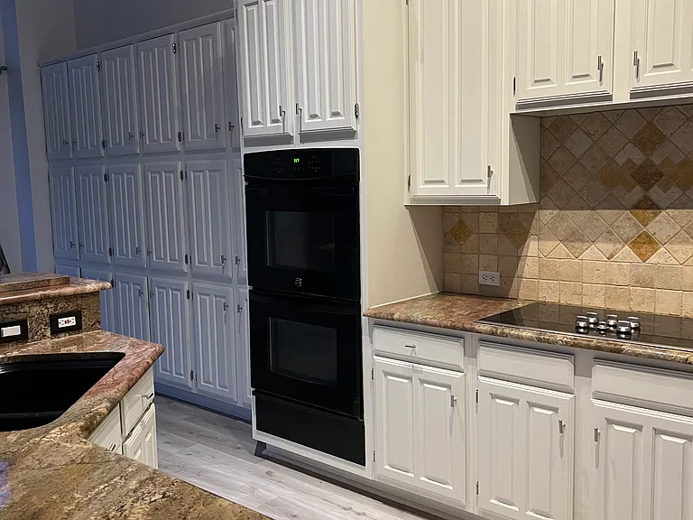 7717 Lakecrest Ct — Photo 5