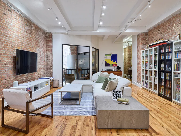 36 Laight St #2B — Photo 1