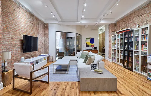 36 Laight St #2B Photo 1