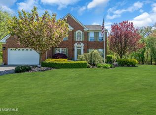 7 Katie Ct, Freehold, NJ 07728