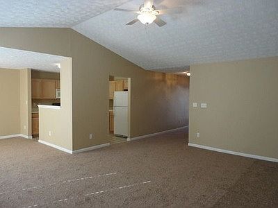5th image of 1022 Meadowsweet Dr