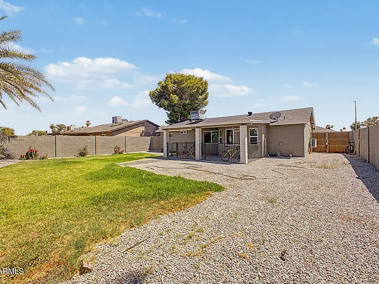3524 E Angela Dr — Photo 25