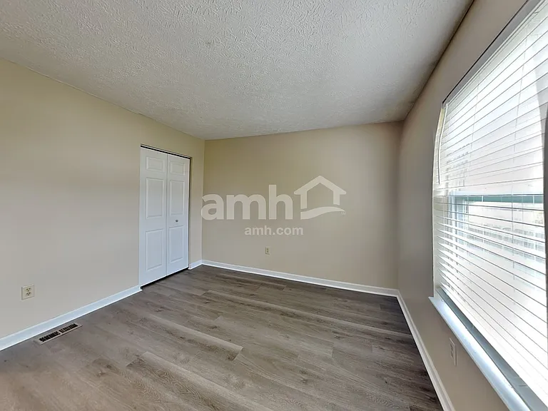 5691 Levi Kramer Blvd — Photo 14