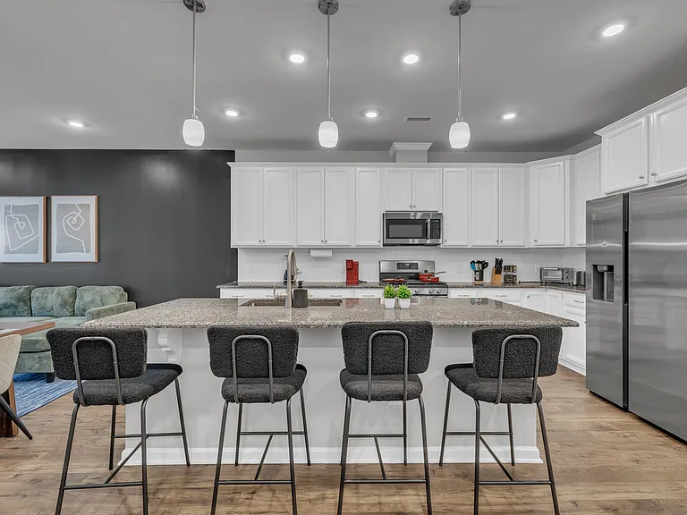 2804 Saltaire Ave — Photo 31