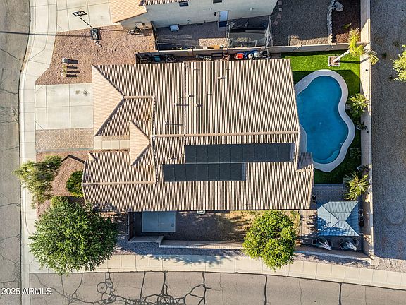 2nd image of 32881 N HIDDEN CANYON Drive