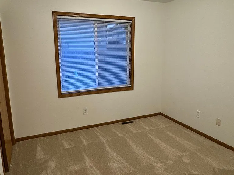 Boulder Ridge Apartments and Townhomes — Photo 16