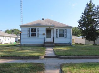 2709 6th St, Columbus, NE 68601